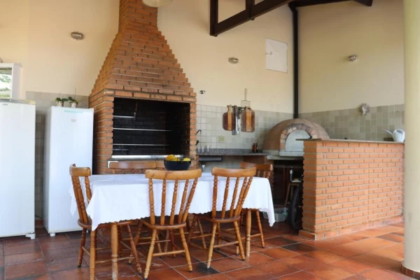 Foto 6: Sobrado com 4 dormitórios à venda, 350 m² por R$ 950.000 - Granja Bela Vista - Taubaté/SP
