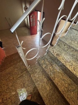 Foto 4: Sobrado com 8 dormitórios à venda, 290 m² por R$ 750.000,00 - Centro - Taubaté/SP