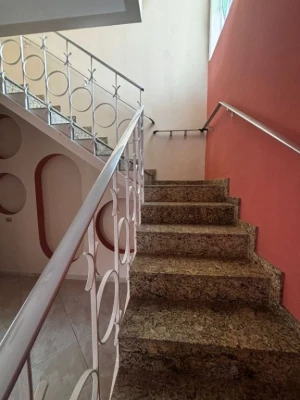 Foto 5: Sobrado com 8 dormitórios à venda, 290 m² por R$ 750.000,00 - Centro - Taubaté/SP