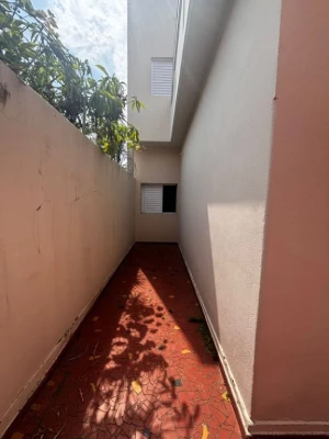 Foto 10: Sobrado com 8 dormitórios à venda, 290 m² por R$ 750.000,00 - Centro - Taubaté/SP