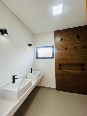Foto 13: Casa com 2 dormitórios à venda, 150 m² por R$ 1.220.000 - Condomínio Terras do Vale - Caçapava/SP
