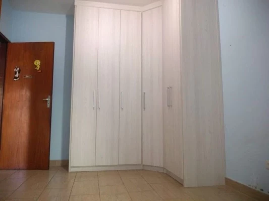 Foto 11: Casa com 2 dormitórios à venda, 176 m² por R$ 450.000,00 - Jardim das Bandeiras - Taubaté/SP