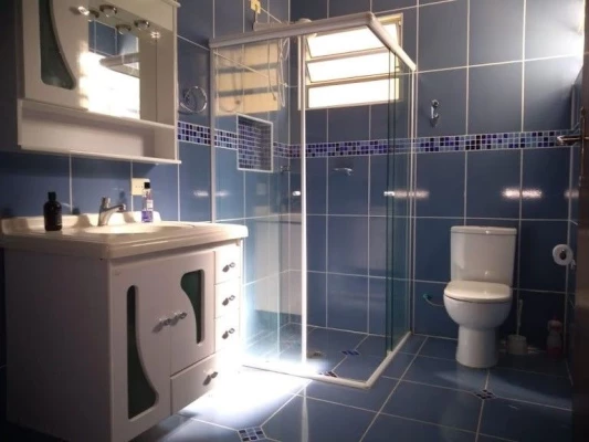 Foto 13: Casa com 2 dormitórios à venda, 176 m² por R$ 450.000,00 - Jardim das Bandeiras - Taubaté/SP