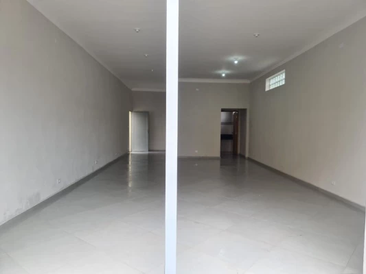 Foto 3: Loja para alugar, 45 m² por R$ 2.500/mês - Centro - Tremembé/SP