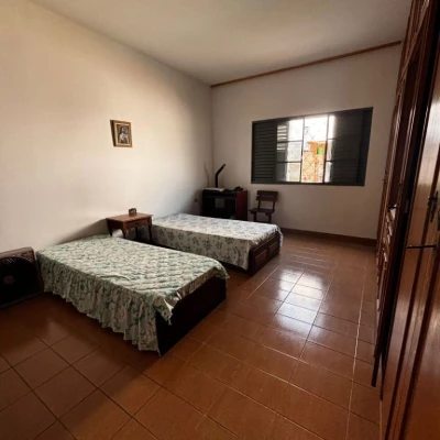 Foto 11: Casa com 3 dormitórios à venda, 270 m² por R$ 630.000 - Vila Jaboticabeira - Taubaté/SP