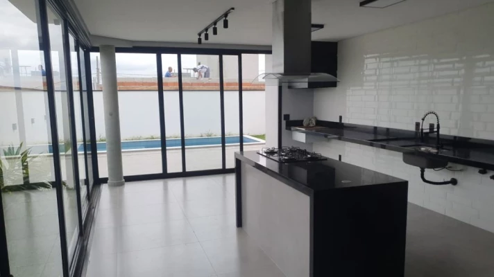 Foto 2: Casa com 3 dormitórios à venda, 192 m² por R$ 1.180.000,00 - Jardim Marlene Miranda - Taubaté/SP