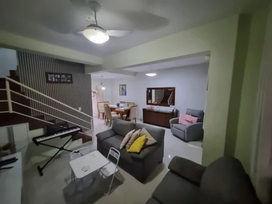 Foto 1: Casa com 3 dormitórios à venda, 110 m² por R$ 580.000,00 - Esplanada Independência - Taubaté/SP