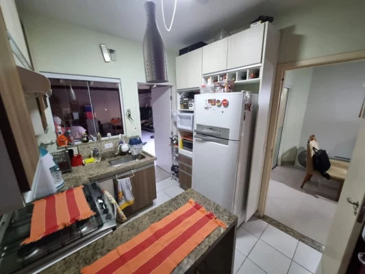 Foto 3: Casa com 3 dormitórios à venda, 110 m² por R$ 580.000,00 - Esplanada Independência - Taubaté/SP