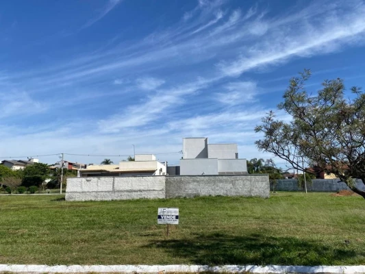 Foto 1: Terreno à venda, 300 m² por R$ 250.000,00 - Condomínio Pontal da Amizade - Taubaté/SP