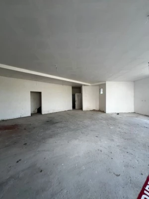 Foto 10: Ponto para alugar, 190 m² por R$ 4.000/mês - Jardim Oasis - Taubaté/SP