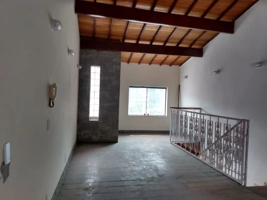 Foto 1: Sobrado com 4 dormitórios à venda, 380 m² por R$ 640.000,00 - Centro - Taubaté/SP