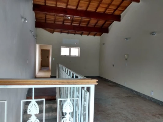 Foto 3: Sobrado com 4 dormitórios à venda, 380 m² por R$ 640.000,00 - Centro - Taubaté/SP