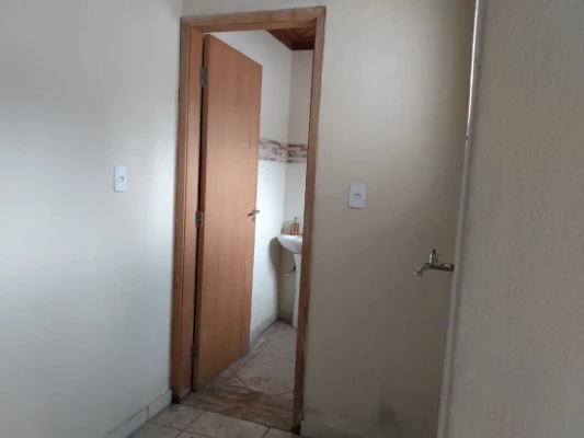 Foto 8: Sobrado com 4 dormitórios à venda, 380 m² por R$ 640.000,00 - Centro - Taubaté/SP