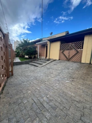 Foto 1: Casa com 3 dormitórios à venda, 300 m² por R$ 580.000 - Jardim Humaitá - Taubaté/SP