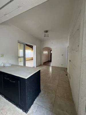 Foto 8: Casa com 3 dormitórios à venda, 300 m² por R$ 580.000 - Jardim Humaitá - Taubaté/SP