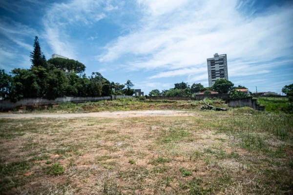 Foto 9: Terreno à venda, 2700 m² por R$ 1.950.000 - Jardim Paulista - Taubaté/SP