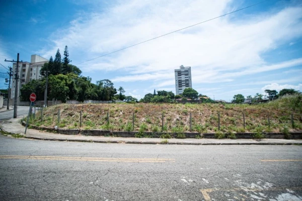 Foto 16: Terreno à venda, 2700 m² por R$ 1.950.000 - Jardim Paulista - Taubaté/SP