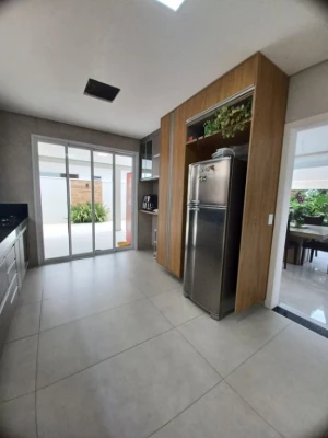 Foto 11: Sobrado com 3 dormitórios à venda, 256 m² por R$ 1.550.000,00 - Bairro dos Guedes - Tremembé/SP