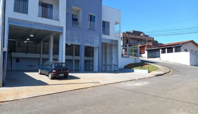 Foto 2: Galpão para alugar, 300 m² por R$ 6.000,00/mês - Quinta das Frutas - Taubaté/SP