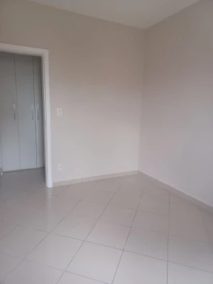 Foto 5: Apartamento com 3 dormitórios para alugar, 90 m² por R$ 2.760,00/mês - Jardim das Nações - Taubaté/SP