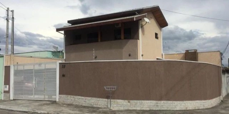 Foto 1: Sobrado com 2 dormitórios à venda, 150 m² por R$ 425.000 - Vila Albina - Taubaté/SP