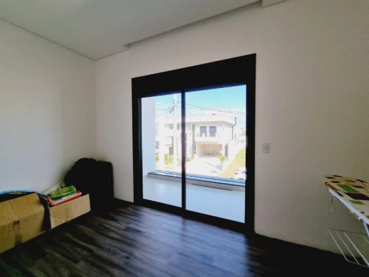 Foto 36: Sobrado com 3 dormitórios à venda, 258 m² por R$ 1.450.000 - Condomínio Ouro Ville - Taubaté/SP