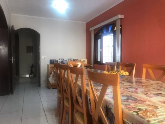 Foto 7: Sobrado com 5 dormitórios à venda, 310 m² por R$ 720.000,00 - Vila Jaboticabeira - Taubaté/SP