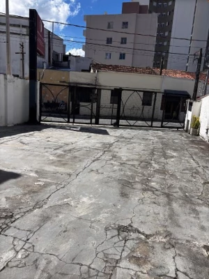 Foto 3: Sobrado com 3 dormitórios à venda, 550 m² por R$ 1.600.000,00 - Centro - Taubaté/SP