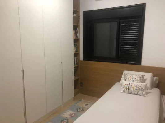 Foto 8: Casa com 2 dormitórios para alugar, 200 m² por R$ 10.896,00/mês - Quiririm - Taubaté/SP