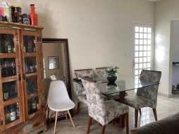 Imagem Sobrado com 3 dormitórios à venda, 130 m² por R$ 485.000,00 - Estiva - Taubaté/SP